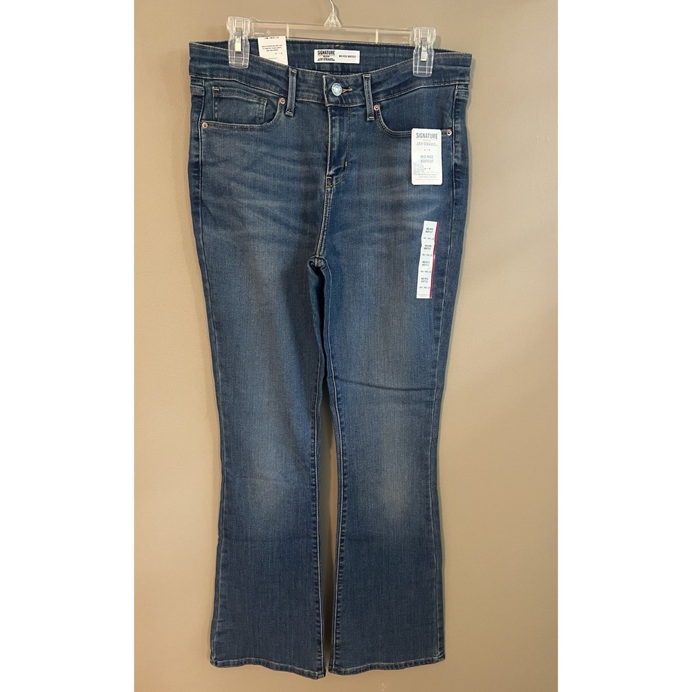 Levi Strauss Gold Signature Mid Rise Boot Cut Super Stretch Jeans - NWT